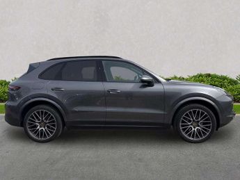 Porsche Cayenne 5dr Tiptronic S