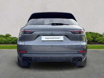 Porsche Cayenne 5dr Tiptronic S