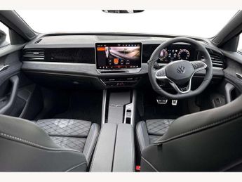 Volkswagen Passat 1.5 eTSI R-Line 5dr DSG