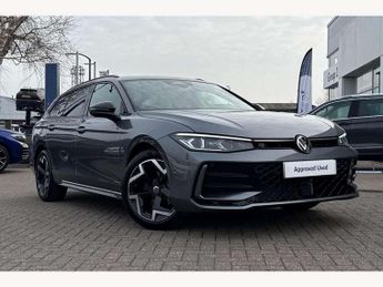 Volkswagen Passat 1.5 eTSI R-Line 5dr DSG