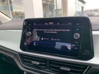 Volkswagen T-Roc 1.5 TSI Life 5dr DSG