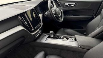 Volvo XC60 2.0 B5P Plus Dark 5dr AWD Geartronic