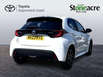 Toyota Yaris 1.5 Hybrid Design 5dr CVT