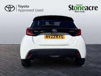 Toyota Yaris 1.5 Hybrid Design 5dr CVT