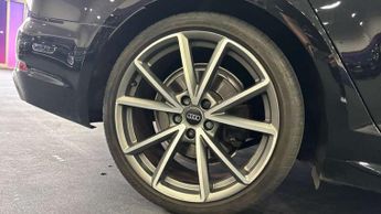 Audi A4 40 TDI Quattro S Line 4dr S Tronic