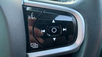 Volvo XC90 2.0 B5D [235] Momentum 5dr AWD Geartronic