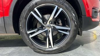 Volvo XC40 1.5 T3 [163] R DESIGN 5dr Geartronic