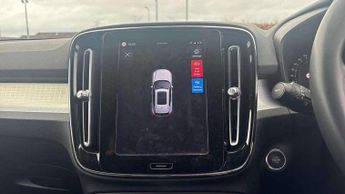 Volvo XC40 2.0 B3P Core 5dr Auto
