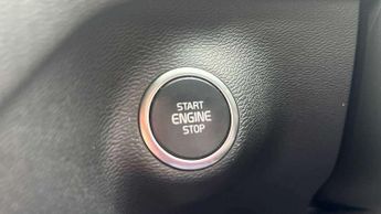Volvo XC40 2.0 B3P Core 5dr Auto