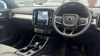 Volvo XC40 2.0 B3P Core 5dr Auto