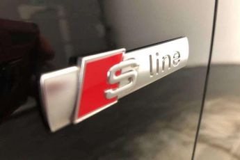 Audi Q2 35 TFSI Black Edition 5dr S Tronic