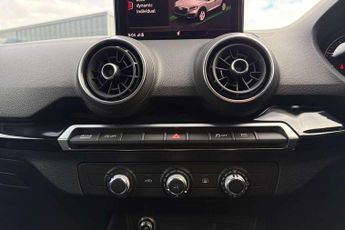 Audi Q2 35 TFSI Black Edition 5dr S Tronic