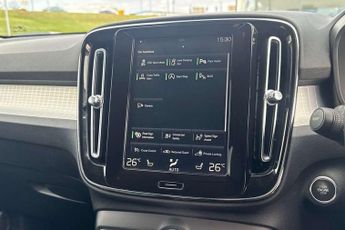 Volvo XC40 2.0 D3 Momentum 5dr AWD Geartronic