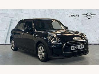 MINI Hatchback 5dr 1.5 Cooper Classic 5dr Auto