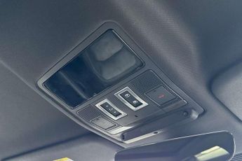 Land Rover Defender 3.0 D250 X-Dynamic HSE 90 3dr Auto