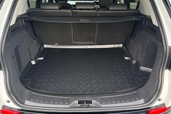 Land Rover Discovery Sport 2.0 TD4 180 HSE Dynamic Lux 5dr Auto