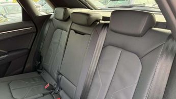 Audi Q3 35 TFSI Black Edition 5dr S Tronic [20" Alloy]