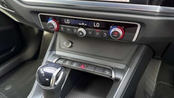Audi Q3 35 TFSI Black Edition 5dr S Tronic [20" Alloy]