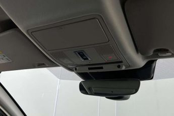 Land Rover Discovery Sport 2.0 D200 SE 5dr Auto