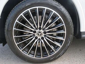 Mercedes-Benz GLC Coupe GLC 300 4Matic AMG Line Prem Plus 5dr 9G-Tronic