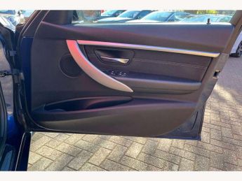 BMW 3 Series Touring 320d Sport 5dr Step Auto