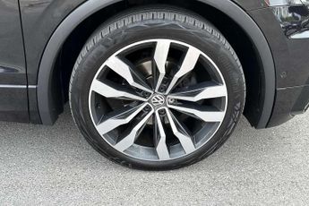 Volkswagen Tiguan 2.0 TDi 150 R-Line Tech 5dr DSG