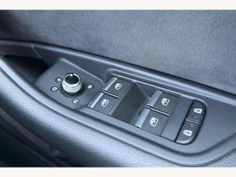 Audi A4 Avant 40 TFSI 204 S Line 5dr S Tronic