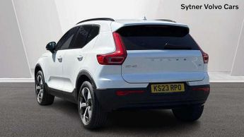 Volvo XC40 2.0 B4P Ultimate Dark 5dr Auto