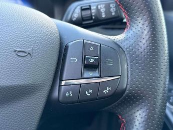 Ford Kuga 2.5 FHEV ST-Line X Edition 5dr CVT