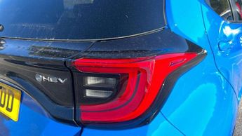 Toyota Yaris 1.5 Hybrid 130 Premiere Edition 5dr CVT