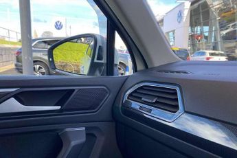 Volkswagen Tiguan 1.5 TSI 150 Elegance 5dr DSG