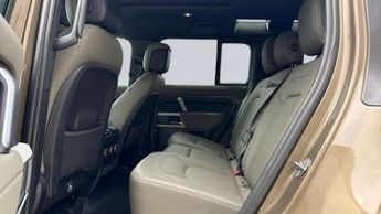 Land Rover Defender 3.0 D250 X-Dynamic HSE 110 5dr Auto