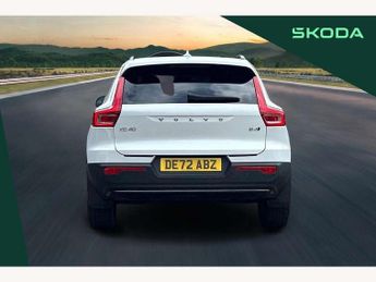 Volvo XC40 2.0 B4P Plus Dark 5dr AWD Auto
