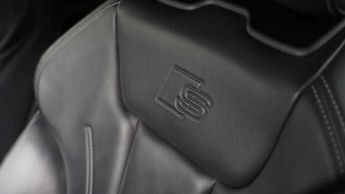 Audi A4 Avant 35 TDI Black Edition 5dr S Tronic