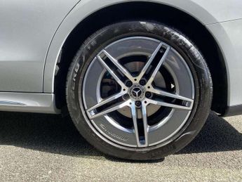 Mercedes-Benz E-Class E220d AMG Line Advanced 4dr 9G-Tronic