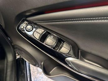 Nissan Juke 1.0 DiG-T Tekna 5dr DCT