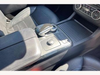 Mercedes-Benz GLE GLE 250d 4Matic AMG Line Premium 5dr 9G-Tronic