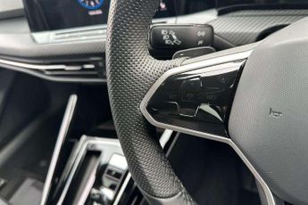 Volkswagen Golf 1.5 eTSI 150 R-Line 5dr DSG