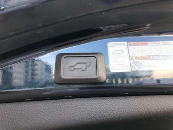 Toyota RAV4 2.5 VVT-i Hybrid Icon Tech TSS 5dr CVT 2WD