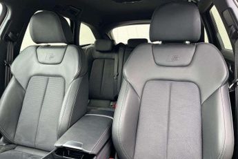 Audi A6 Avant 40 TFSI Black Edition 5dr S Tronic