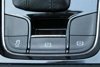 Skoda Karoq 1.6 TDI SE Technology 5dr DSG