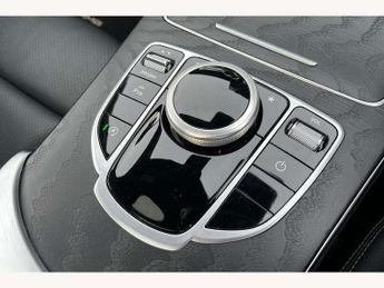 Mercedes-Benz C-Class C200 4Matic AMG Line Premium 4dr Auto