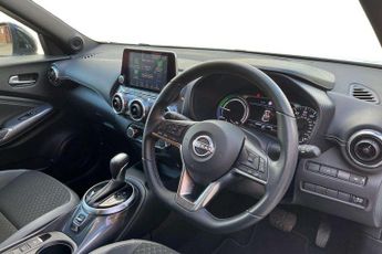 Nissan Juke 1.6 Hybrid N-Connecta 5dr Auto