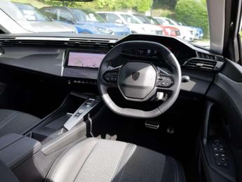 Peugeot 308 1.2 PureTech Allure Premium 5dr EAT8