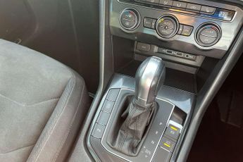 Volkswagen Tiguan 2.0 TDi 150 SEL 5dr DSG
