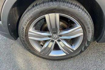 Volkswagen Tiguan 2.0 TDi 150 SEL 5dr DSG