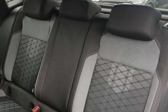 Volkswagen Polo 1.0 TSI R-Line 5dr DSG