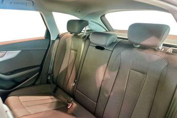 Audi A4 Avant 35 TFSI Technik 5dr S Tronic