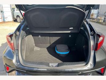 Toyota C-HR 1.8 Hybrid Icon 5dr CVT