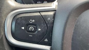 Volvo XC60 2.0 D4 Momentum 5dr AWD Geartronic